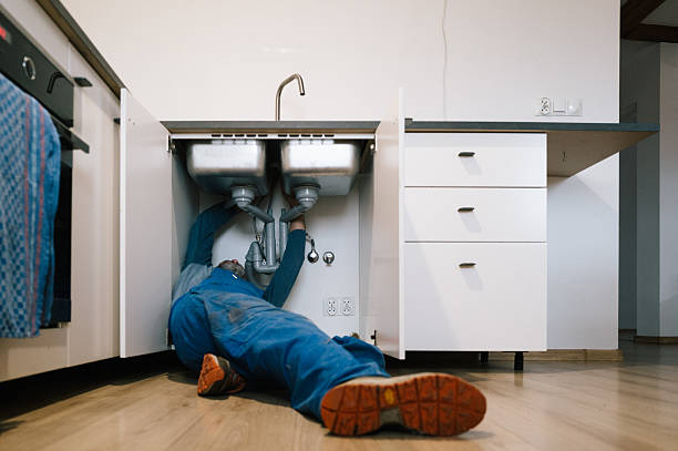 Professional Plumbing technician working in Rensselaer, IN